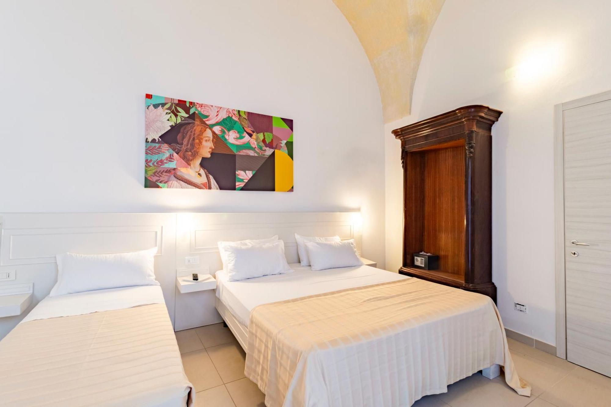 Palazzo Cavour Bed & Breakfast Lecce Exterior photo